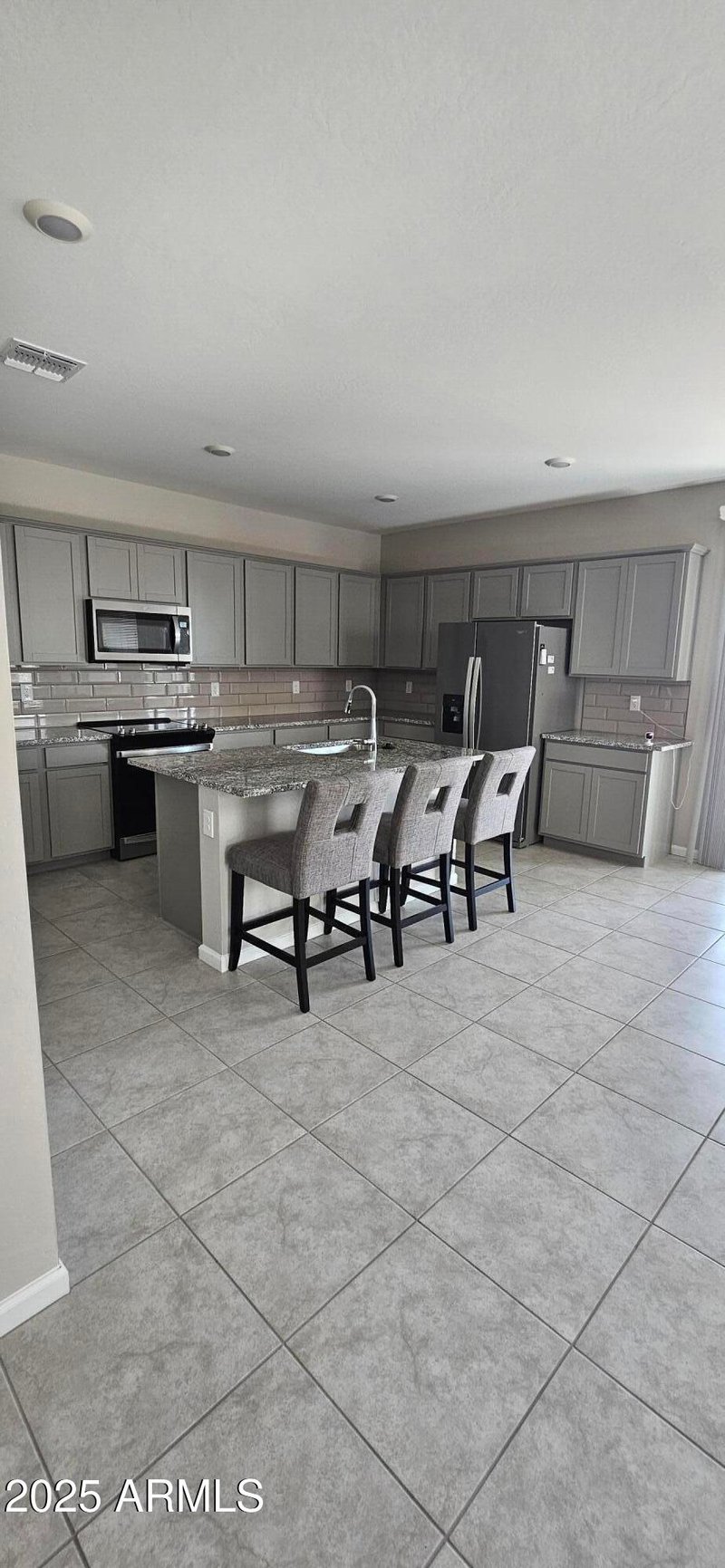 17423 Country Club Ter, Surprise, AZ 85387