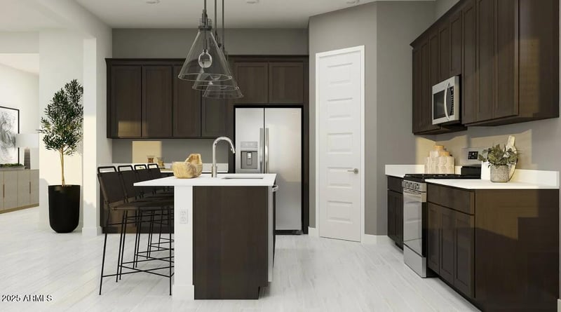 17423 Swayback Ps, Surprise, AZ 85387