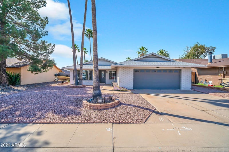 17424 56th Ave, Glendale, AZ 85308