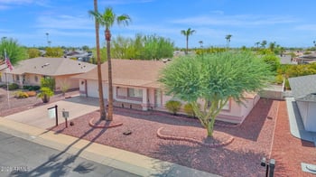 17424 N Lindgren Ave, Sun City, AZ 85373