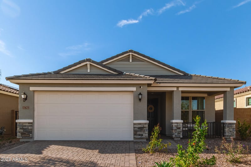 17425 Eugene Ter, Surprise, AZ 85388
