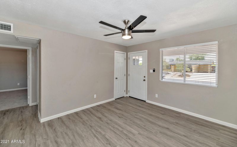 17425 N 8th Ave, Phoenix, AZ 85023