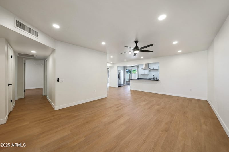 17426 102nd Dr, Sun City, AZ 85373