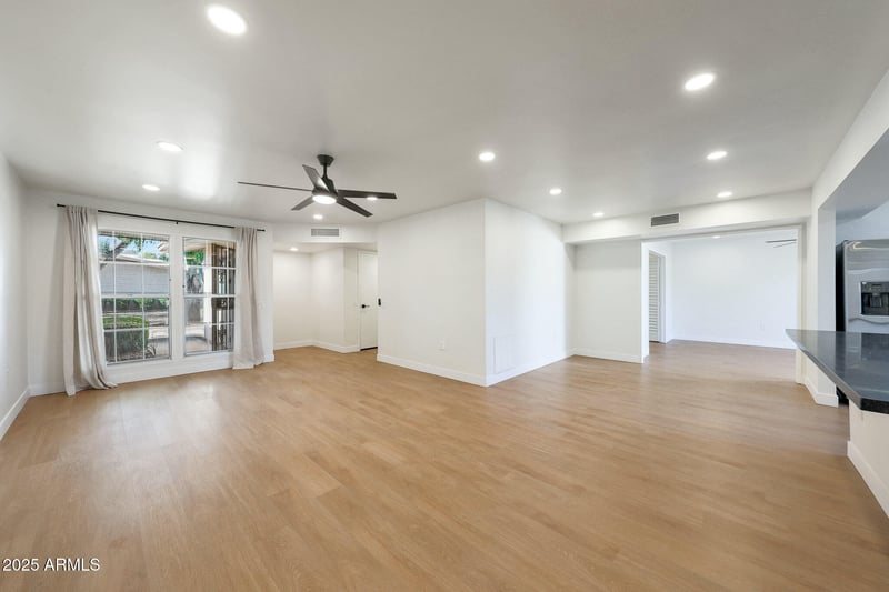 17426 102nd Dr, Sun City, AZ 85373