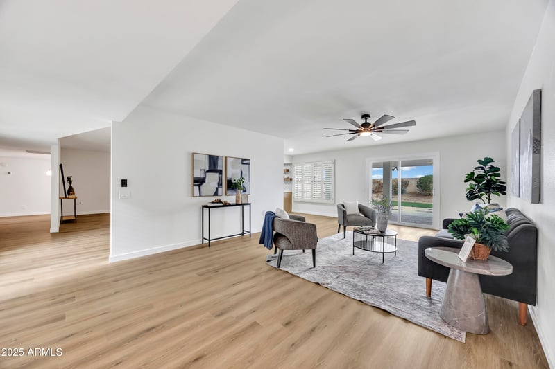 17427 123rd Dr, Sun City West, AZ 85375