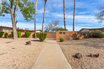 17427 Boswell Blvd, Sun, AZ 85373