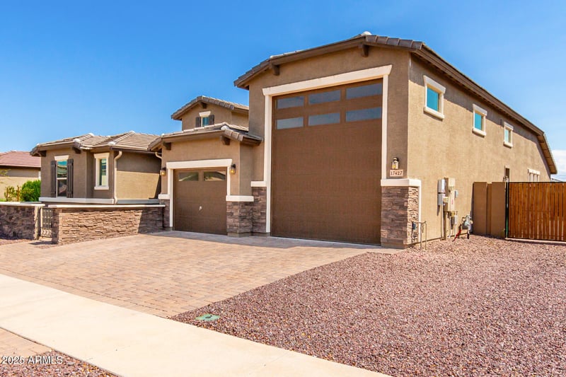 17427 Hadley St, Goodyear, AZ 85338