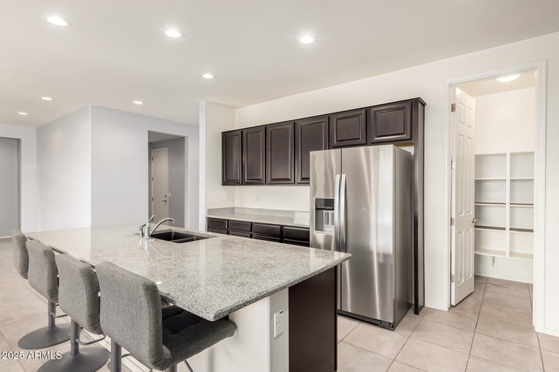 17427 Hadley St, Goodyear, AZ 85338