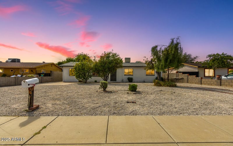 17428 20th St, Phoenix, AZ 85022