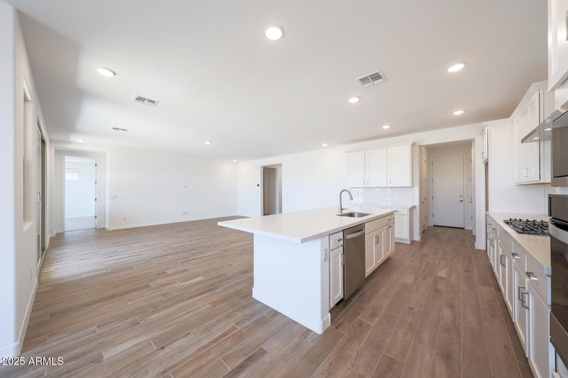 17429 Via Dona Rd, Surprise, AZ 85387