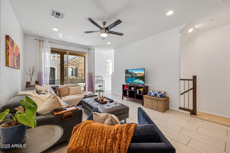 1743 Bridgeport Pw, Gilbert, AZ 85295