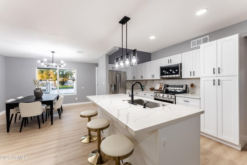 1743 Butler Dr, Phoenix, AZ 85021