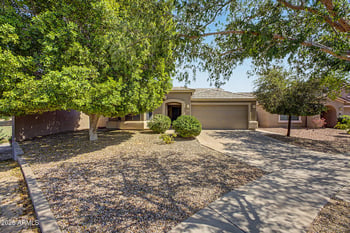 1743 Branham Ln, Phoenix, AZ 85042