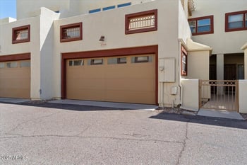 1743 Libra Dr, Tempe, AZ 85283