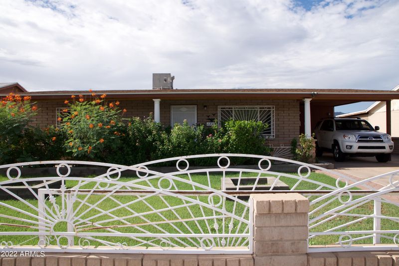 1743 W Carson Rd, Phoenix, AZ 85041