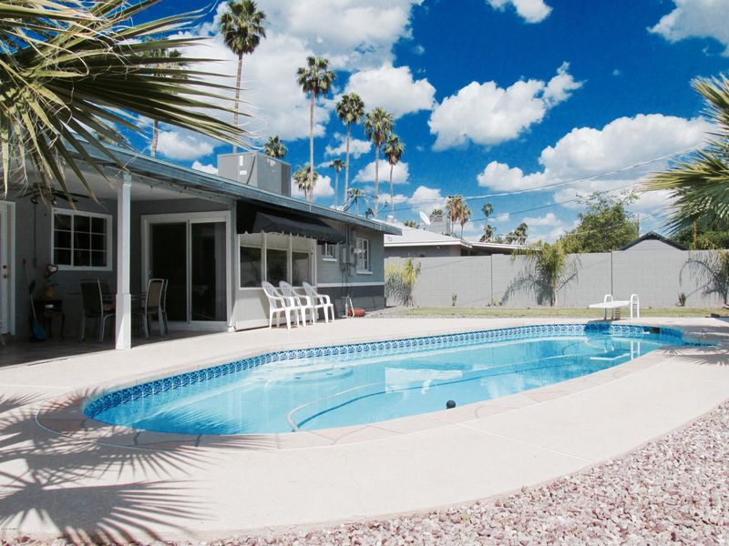 1743 W Hazelwood St, Phoenix, AZ 85015