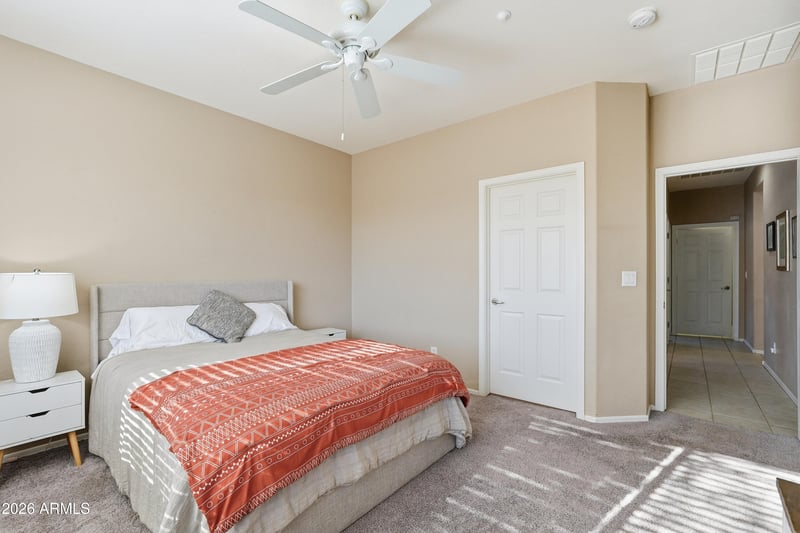 1743 Owens Way, Anthem, AZ 85086