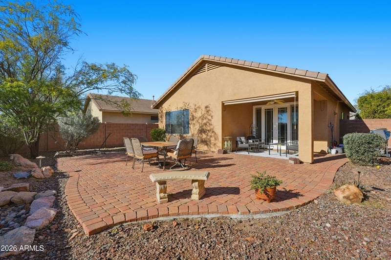 1743 W Owens Way, Anthem, AZ 85086