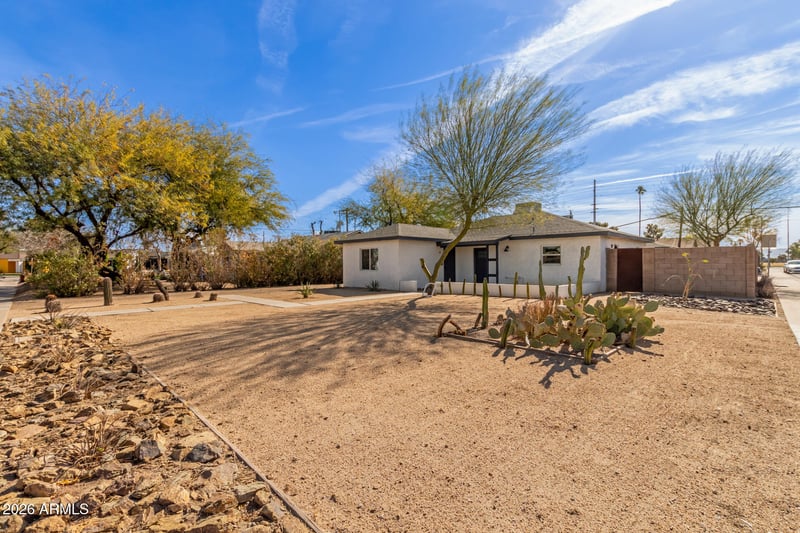 1743 W Verde Ln, Phoenix, AZ 85015