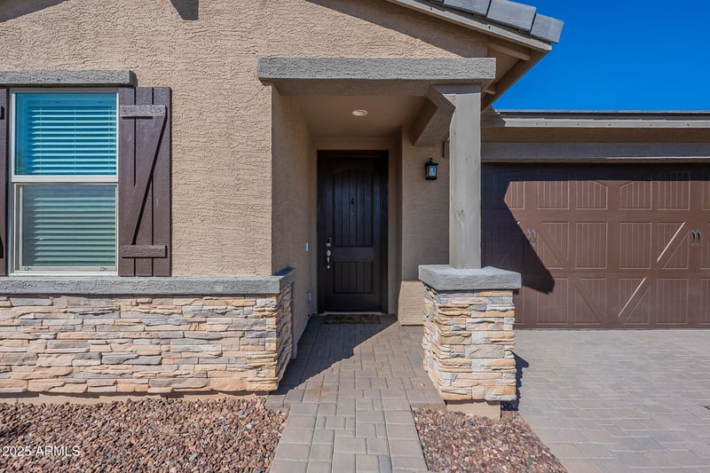 17430 Red Fox Rd, Surprise, AZ 85387