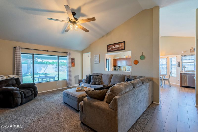 17431 N 60th Dr, Glendale, AZ 85308