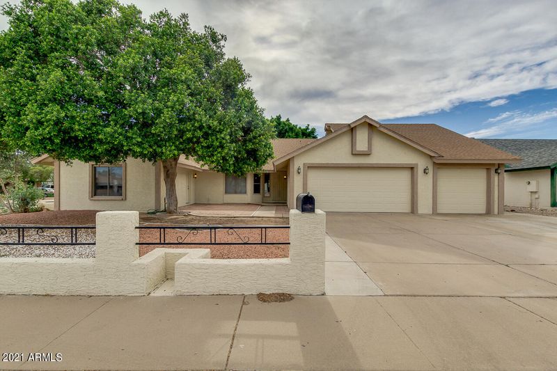 17432 N 60th Dr, Glendale, AZ 85308