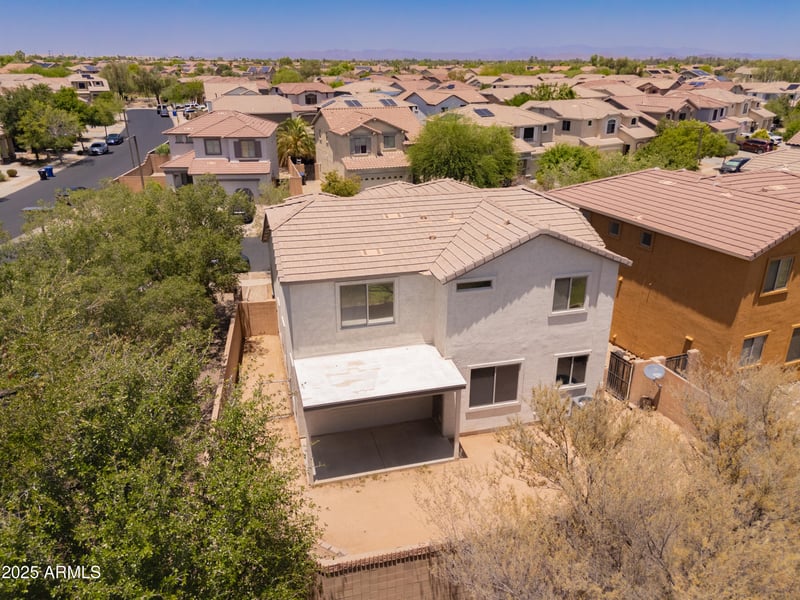 17433 Holland Ln, Surprise, AZ 85388