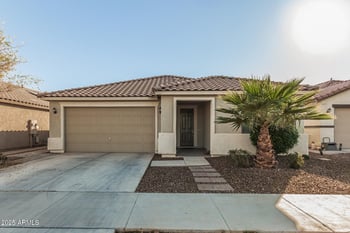 17437 Molly Ln, Surprise, AZ 85387