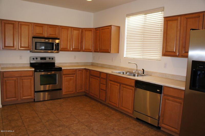 17438 W Mesquite Dr, Goodyear, AZ 85338