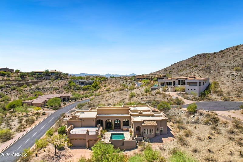 1744 Desert Willow Dr, Phoenix, AZ 85048