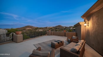 1744 Desert Willow Dr, Phoenix, AZ 85048