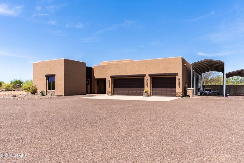 1744 Maddock Rd, Phoenix, AZ 85086