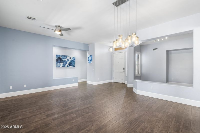 1744 S Colonial Dr, Gilbert, AZ 85295