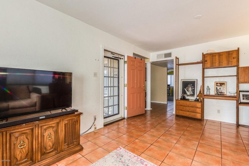 1744 W Avalon Dr, Phoenix, AZ 85015