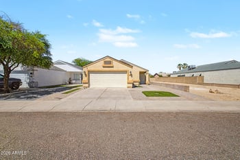17442 28th Dr, Phoenix, AZ 85053