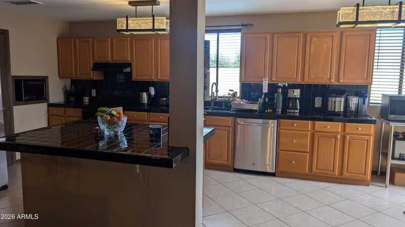 17442 24th Dr, Phoenix, AZ 85023