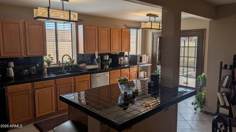 17442 24th Dr, Phoenix, AZ 85023