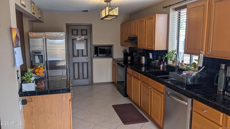17442 24th Dr, Phoenix, AZ 85023