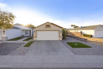 17442 28th Dr, Phoenix, AZ 85053