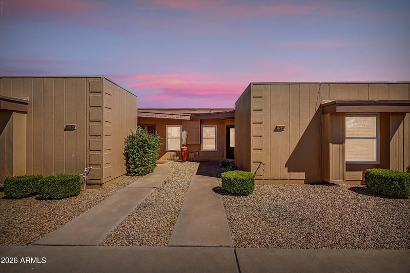 17443 105th Ave, Sun City, AZ 85373