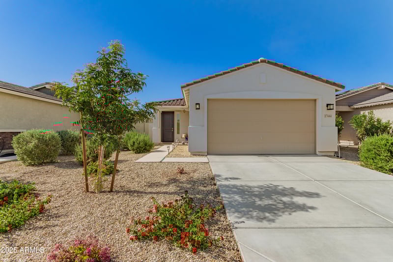 17444 Via De Luna Dr, Surprise, AZ 85387
