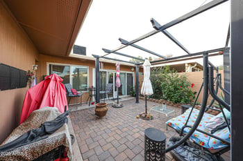 17447 99th Dr, Sun City, AZ 85373