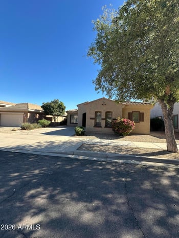 17447 Yavapai St, Goodyear, AZ 85338