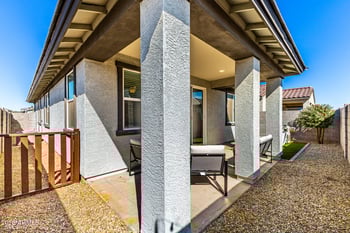 17449 Via De Luna Dr, Surprise, AZ 85387