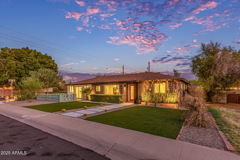 1745 San Juan Ave, Phoenix, AZ 85016