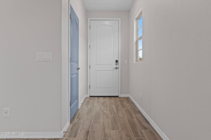 17450 Echo Ln, Waddell, AZ 85355