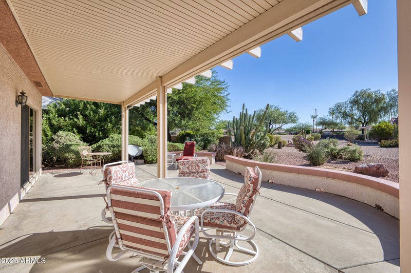 17451 Saddle Ridge Dr, Surprise, AZ 85374