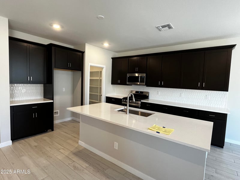 17452 Fulton St, Goodyear, AZ 85338