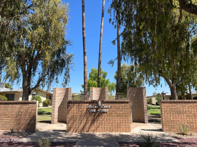 17453 Boswell Blvd, Sun City, AZ 85373