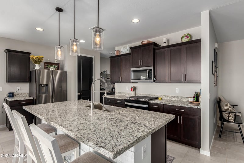 17454 Red Fox Rd, Surprise, AZ 85387